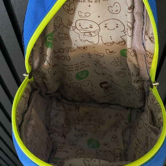 Preschool boys dinosaur backpack - Picture 3 of 5